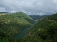 Údolí Tarnu s přehradou u St. Victor