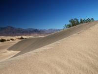 Death Valley - písečné duny u Stove-pipe Wells