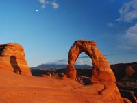 Arches - Delicate Arch při západu slunce
