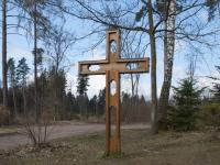 Kříž ve "školním lese" nad Bílovicemi u Brna